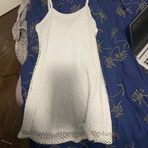 Mid size dress, good condition worn a couple times, spaghetti straps.